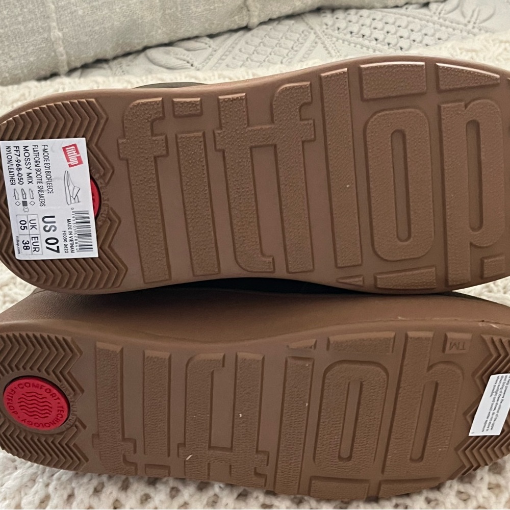 New with Tag FITFLOPS shoes - Picture 6 of 6